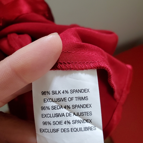 BeBe Sweet Bright Red Silk Top Size XS - Picture 6 of 8